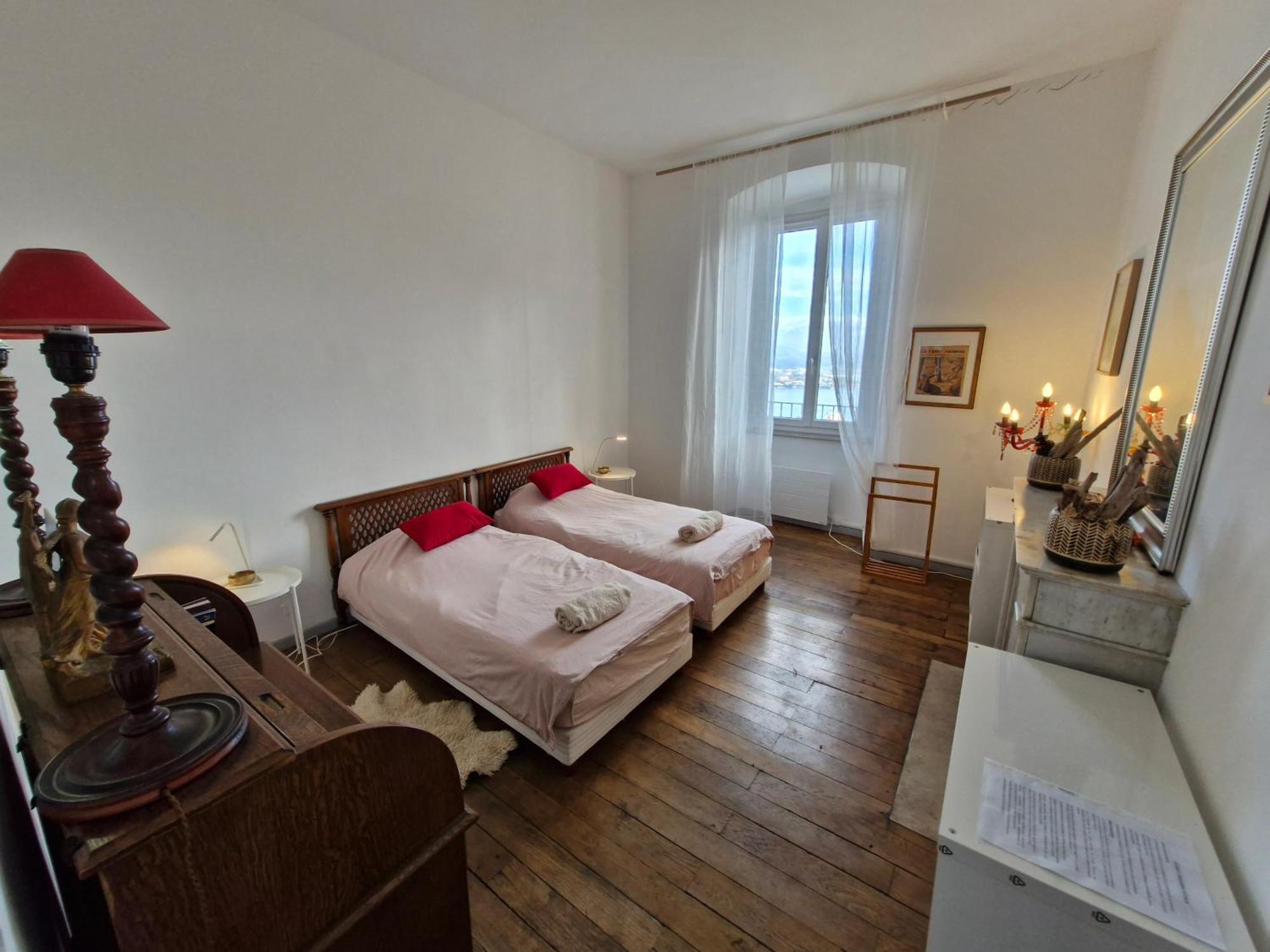Villa Belvedere D'ajaccio, Entiere Vue Pour 2 A 10 Voyageurs *