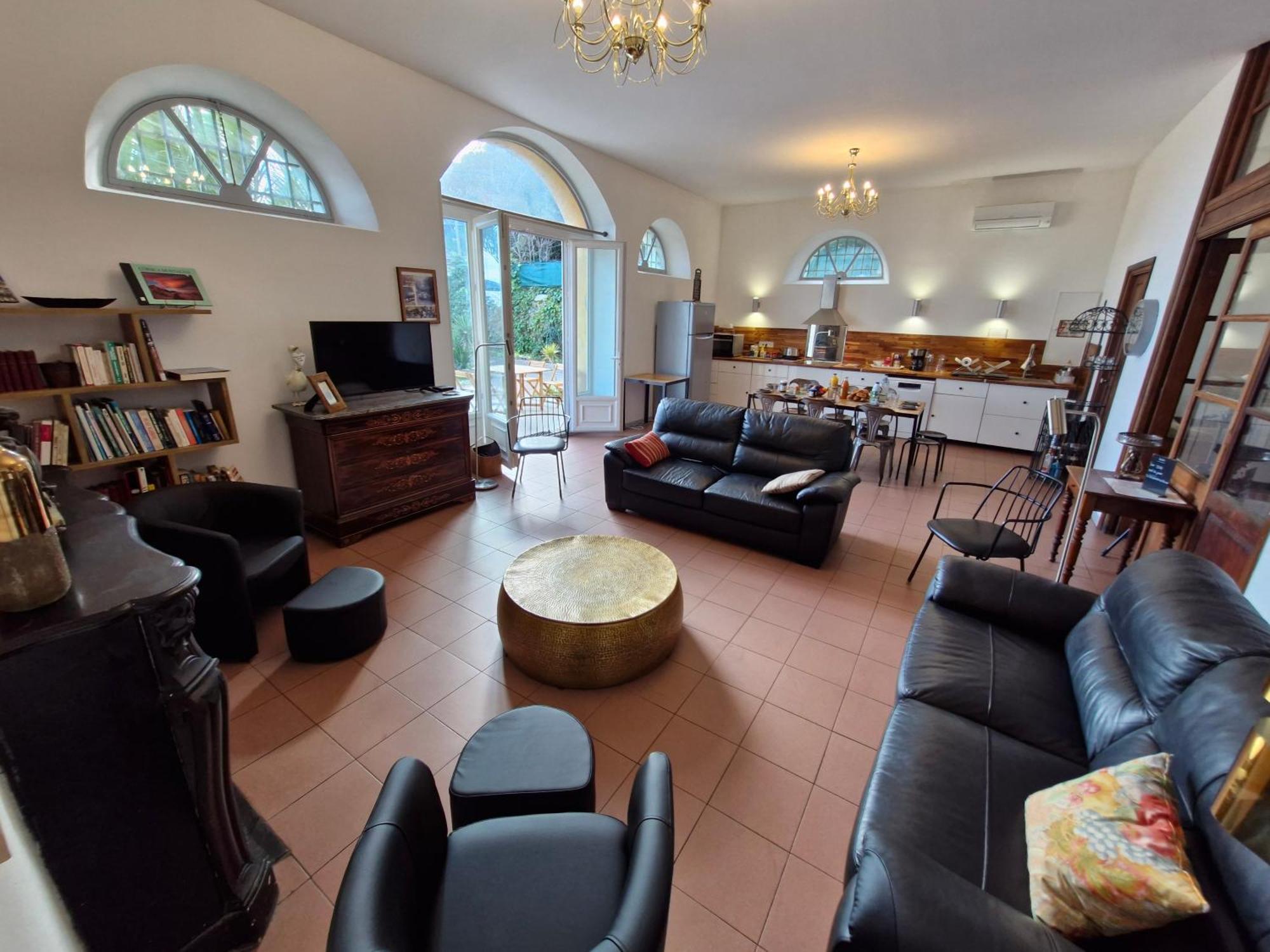 Belvedere D'ajaccio, Entiere Vue Pour 2 A 10 Voyageurs Villa Ajaccio (Corsica)